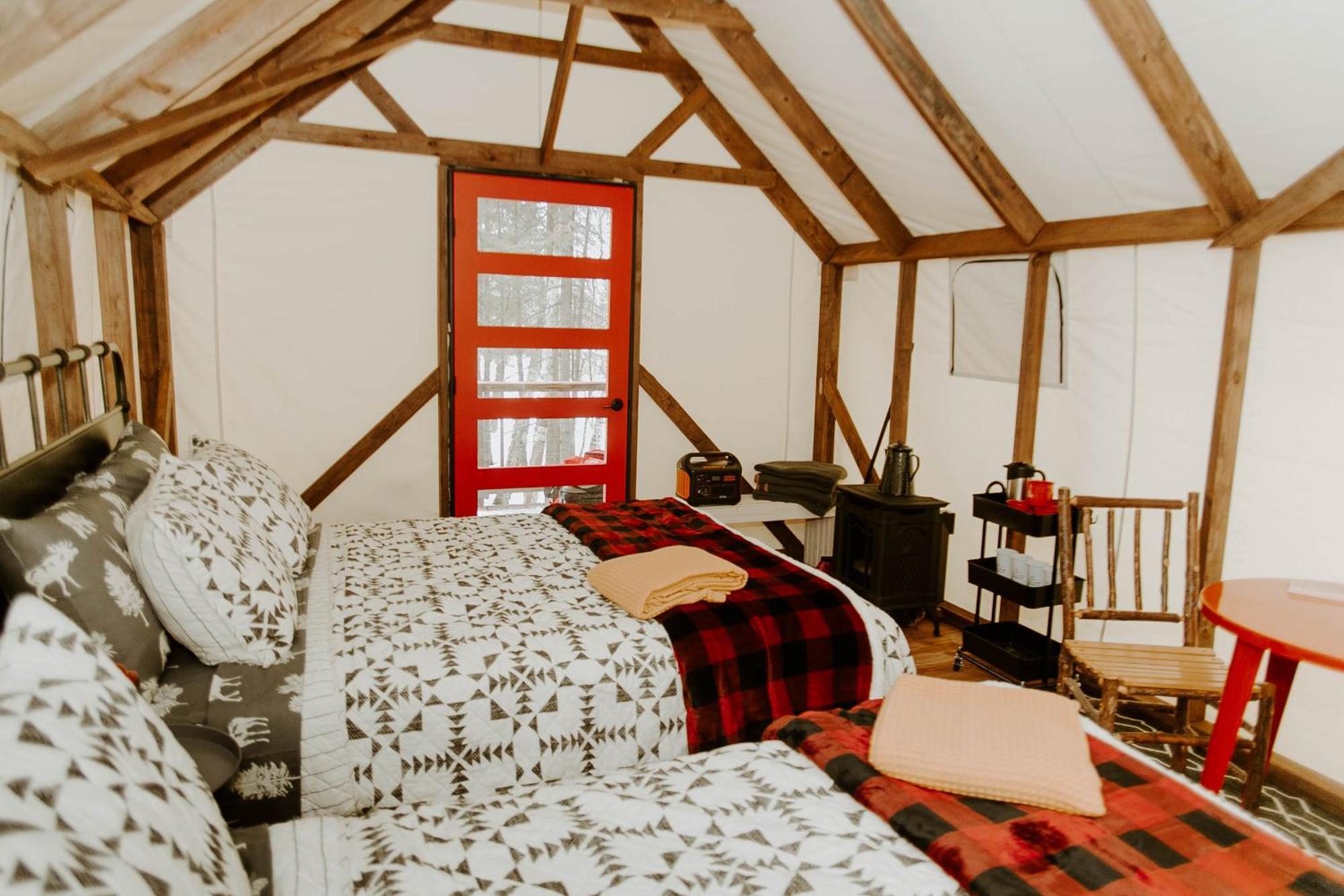 North Shore Camping Company Beaver Bay Buitenkant foto